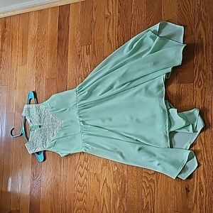 Mint green flowwy dress